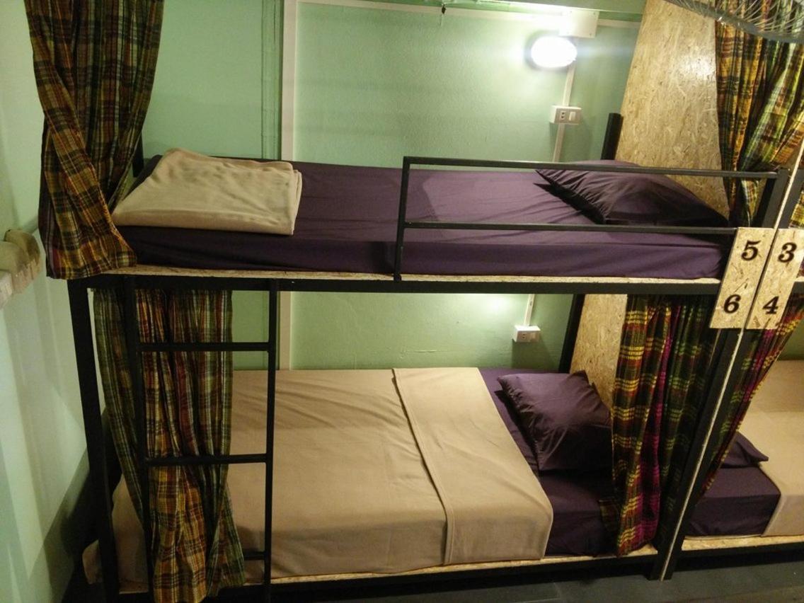 J Giant Hostel Csiangmaj Kültér fotó