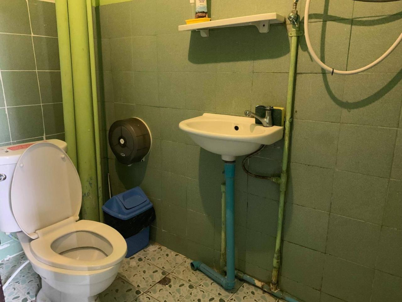 J Giant Hostel Csiangmaj Kültér fotó